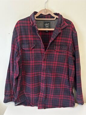 Grayers Red and Black Plaid Flannel Button-Down Shirt